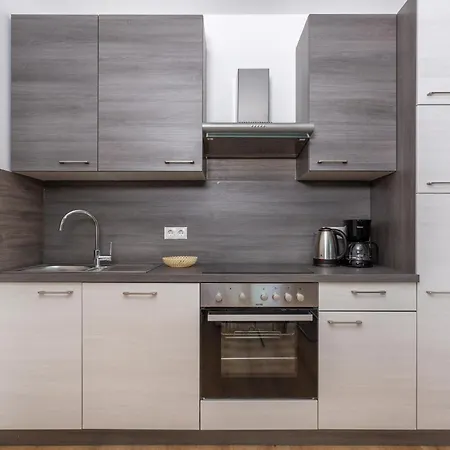 Апартаменты In With Wifi Малинска