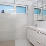 1 Bedroom Stunning In Appartamento Malinska
