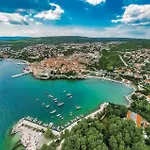 Appartamento 1 Bedroom Stunning In Malinska